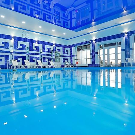 Роляда Hotell Tysmenytsia Eksteriør bilde