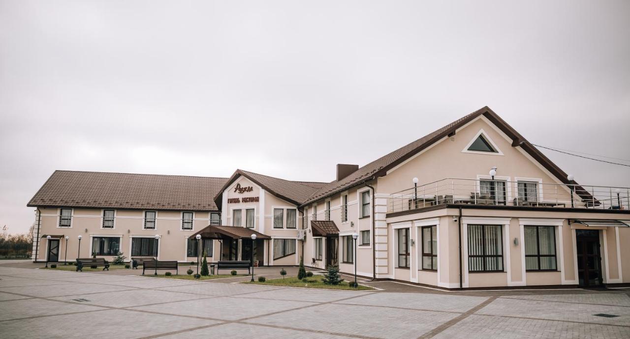 Роляда Hotell Tysmenytsia Eksteriør bilde