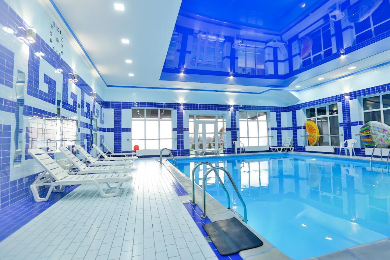 Роляда Hotell Tysmenytsia Eksteriør bilde