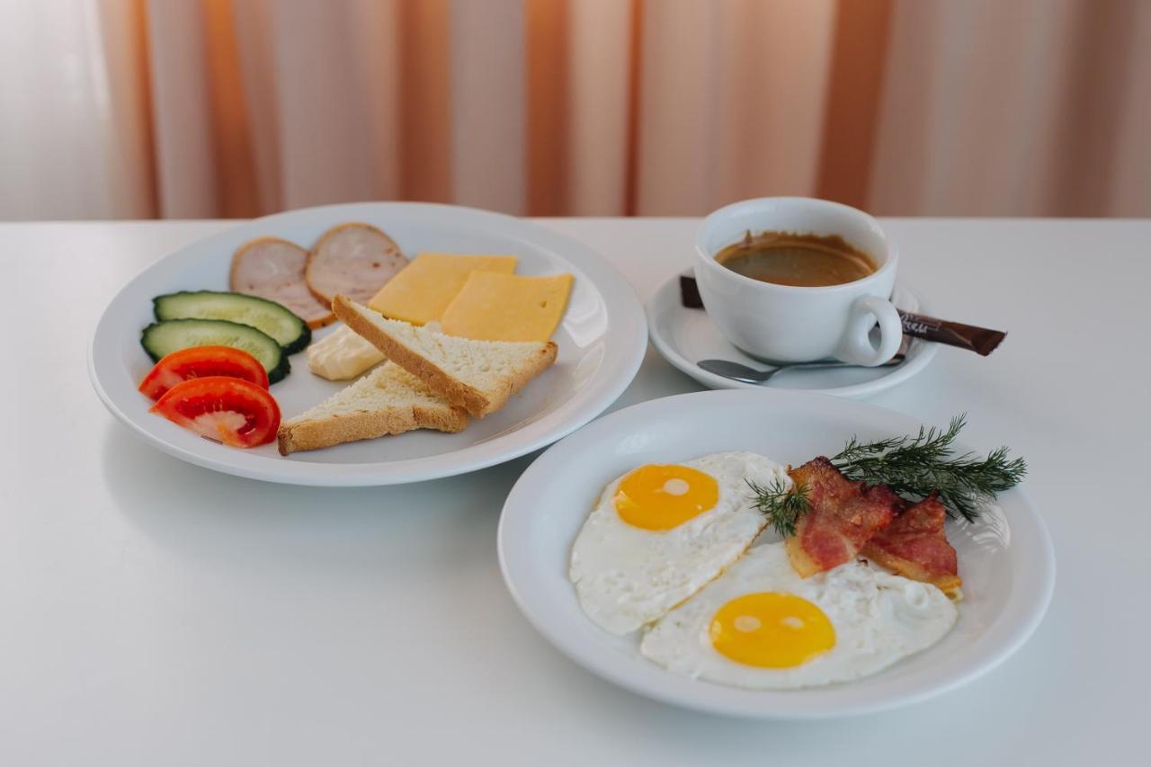 Роляда Hotell Tysmenytsia Eksteriør bilde